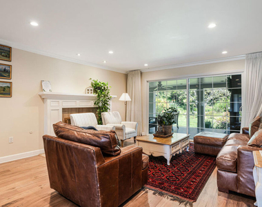 4415 Conchita Way - Photo Thumbnail 2