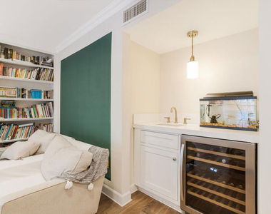 4415 Conchita Way - Photo Thumbnail 15