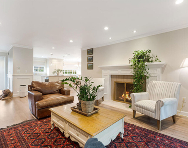 4415 Conchita Way - Photo Thumbnail 5