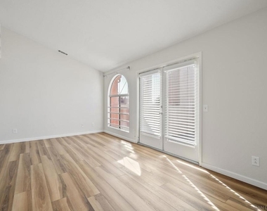 221 Donax Ave - Photo Thumbnail 23