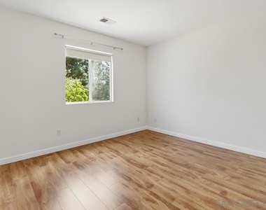1762 Bramblewood - Photo Thumbnail 27