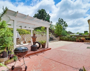 1762 Bramblewood - Photo Thumbnail 45