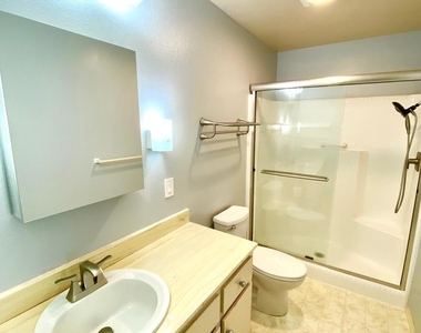 6346 Caminito Andreta - Photo Thumbnail 25