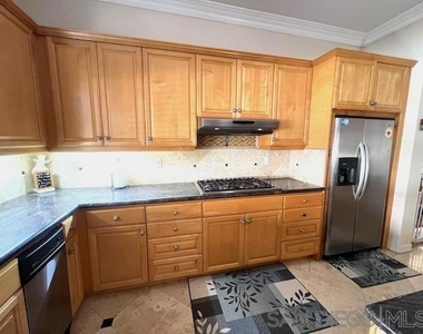 11704 Eastfield Rd - Photo Thumbnail 36