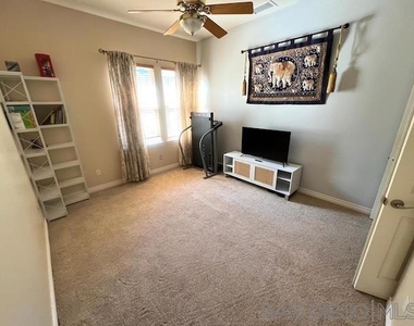 11704 Eastfield Rd - Photo Thumbnail 12