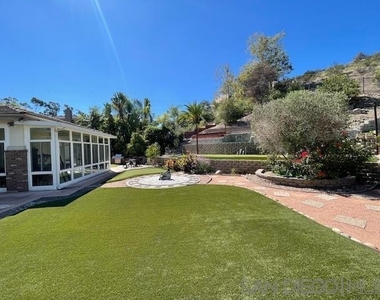 11704 Eastfield Rd - Photo Thumbnail 32