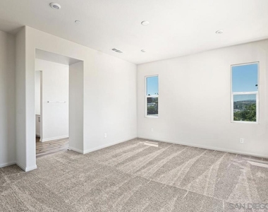 1527 Wingwood - Photo Thumbnail 14
