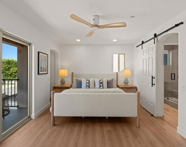 2483 Oxford Ave - Photo Thumbnail 21