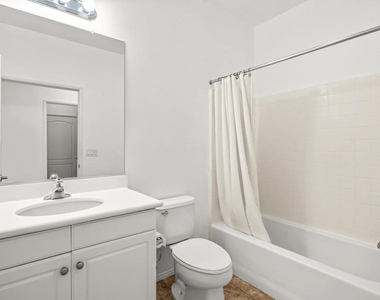 2651 Desert Breeze Way - Photo Thumbnail 36