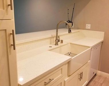 955 E 3rd Street - Photo Thumbnail 4