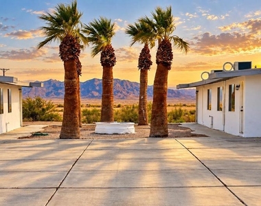 2542 Sea View Drive - Photo Thumbnail 1