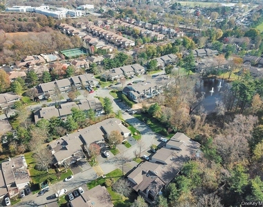 16 Club Drive S - Photo Thumbnail 27