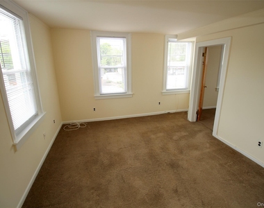 58 Orange Turnpike - Photo Thumbnail 9