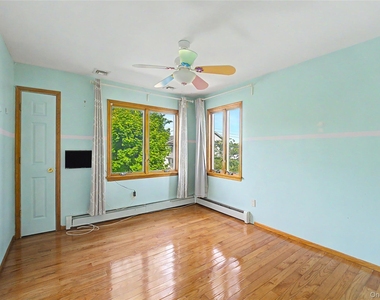 116 West Avenue - Photo Thumbnail 3