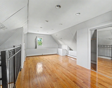 116 West Avenue - Photo Thumbnail 5