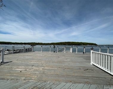 193 Woodbine Avenue - Photo Thumbnail 14