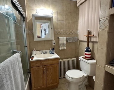 193 Woodbine Avenue - Photo Thumbnail 10