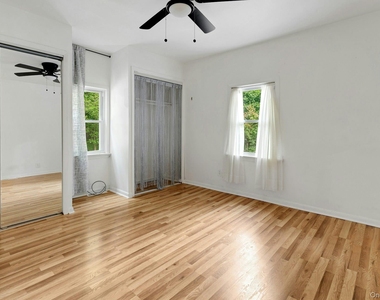 15 Schuyler Road - Photo Thumbnail 9