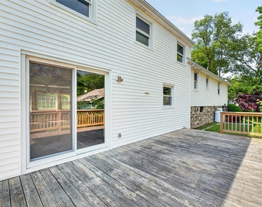 50 Ellen Avenue - Photo Thumbnail 25