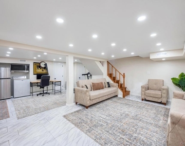 6 Ash Lane - Photo Thumbnail 20