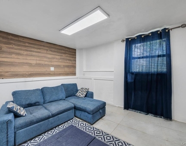 6 Ash Lane - Photo Thumbnail 21