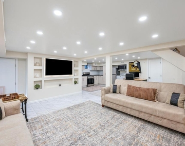 6 Ash Lane - Photo Thumbnail 17