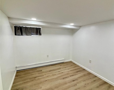 750 Highview Avenue - Photo Thumbnail 7