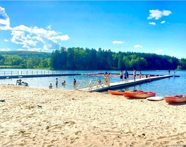 12 Evergreen Way - Photo Thumbnail 21