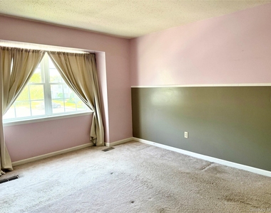 12 Evergreen Way - Photo Thumbnail 13