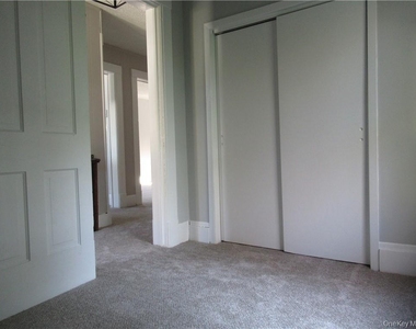 25 Fairway Drive - Photo Thumbnail 10