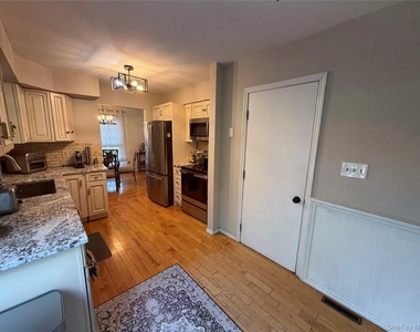 23 Hawthorn Court - Photo Thumbnail 5