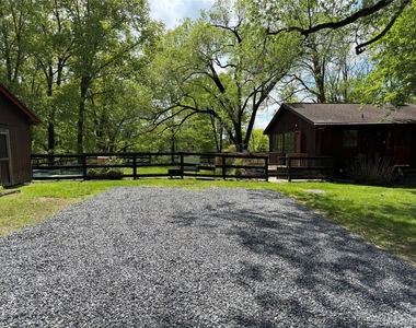 183 Barrytown Road - Photo Thumbnail 28