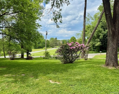 183 Barrytown Road - Photo Thumbnail 33