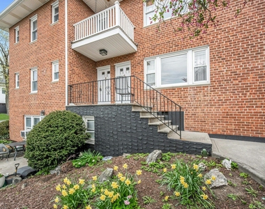 184 Purchase Street - Photo Thumbnail 2