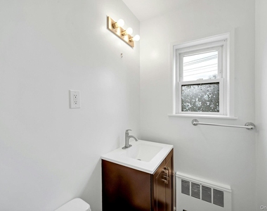 184 Purchase Street - Photo Thumbnail 16