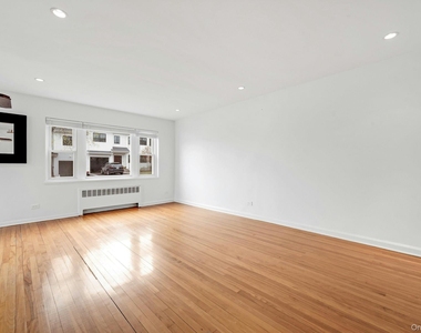 184 Purchase Street - Photo Thumbnail 7