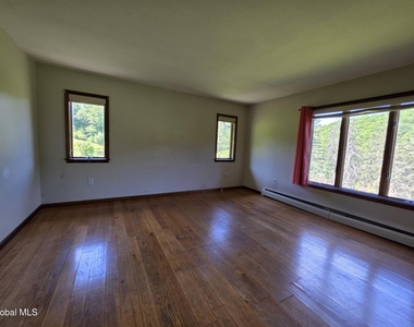 1462 W Fulton Road - Photo Thumbnail 24