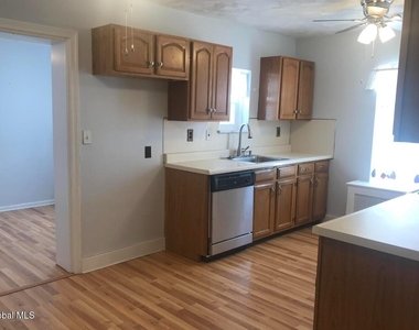 1 Dresden Court - Photo Thumbnail 16