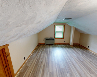1 Dresden Court - Photo Thumbnail 18