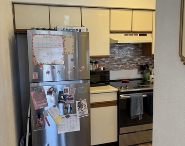 209 Monmouth Way - Photo Thumbnail 11