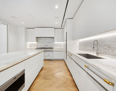 1228 Madison Avenue - Photo Thumbnail 5