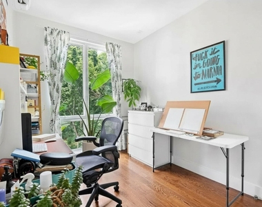 776 Franklin Avenue - Photo Thumbnail 3