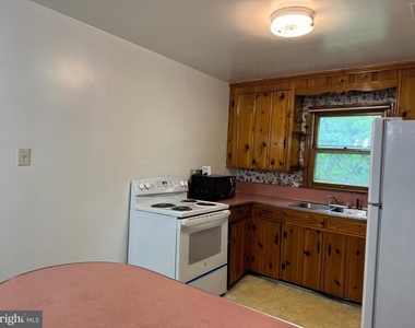 1123 Shepherdstown Road - Photo Thumbnail 9