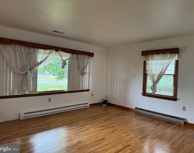 1123 Shepherdstown Road - Photo Thumbnail 15