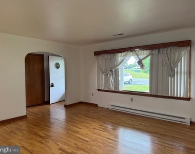 1123 Shepherdstown Road - Photo Thumbnail 16