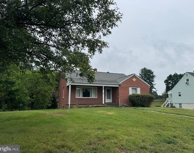 1123 Shepherdstown Road - Photo Thumbnail 5