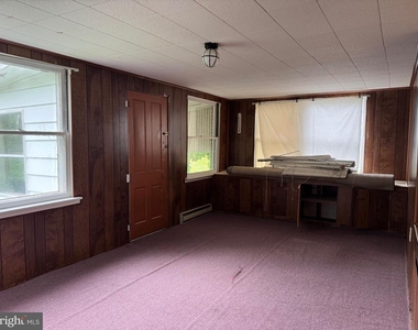 1123 Shepherdstown Road - Photo Thumbnail 13
