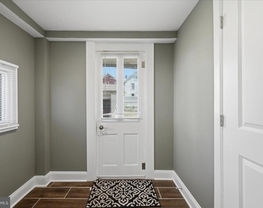 312 E Piccadilly Street - Photo Thumbnail 16