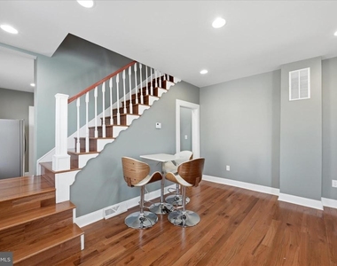 312 E Piccadilly Street - Photo Thumbnail 7