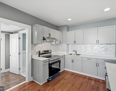 312 E Piccadilly Street - Photo Thumbnail 12